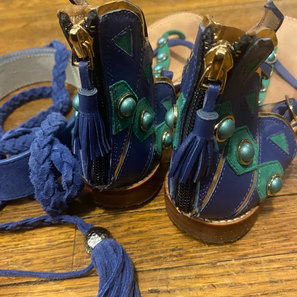 Kate Spade Blue and Turquoise Beaded Gladiator Sandals 8.5 w/ Matching Belt - Picture 3 of 6